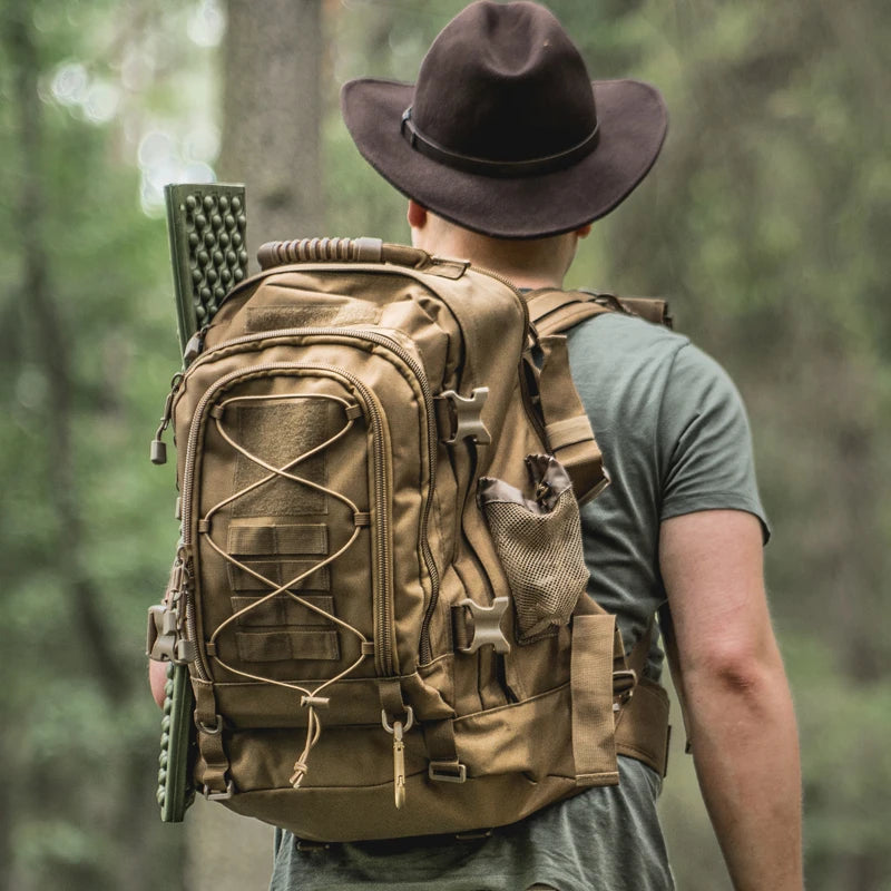 LQARMY Outdoor Tactical Backpack